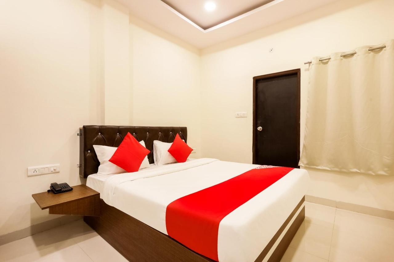 Oyo Flagship 30861 Hotel Velocity Vijay Nagar Indore Esterno foto